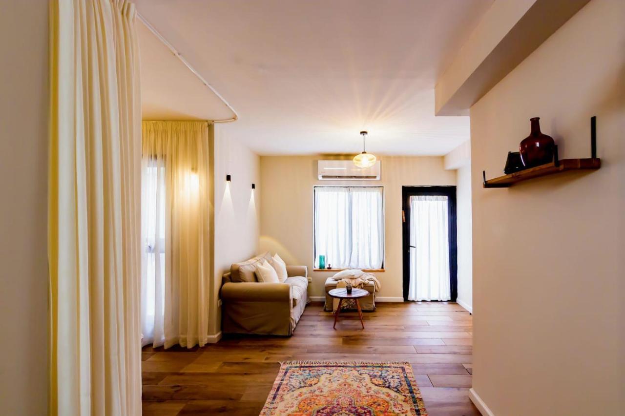 Bed and Breakfast Jabotinsky 37 Зіхрон-Яаков Екстер'єр фото